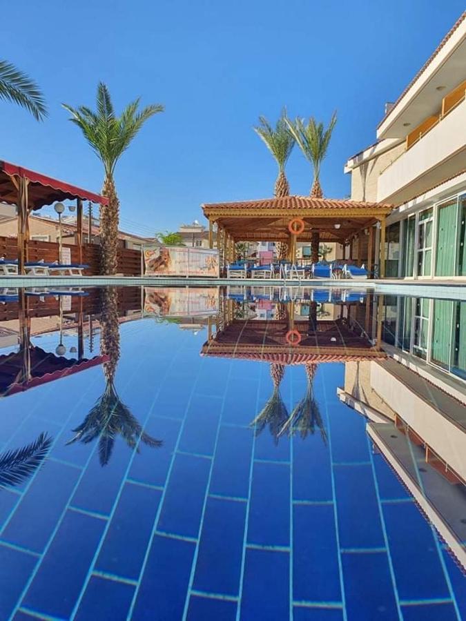 M. Moniatis Hotel Limassol Exterior photo