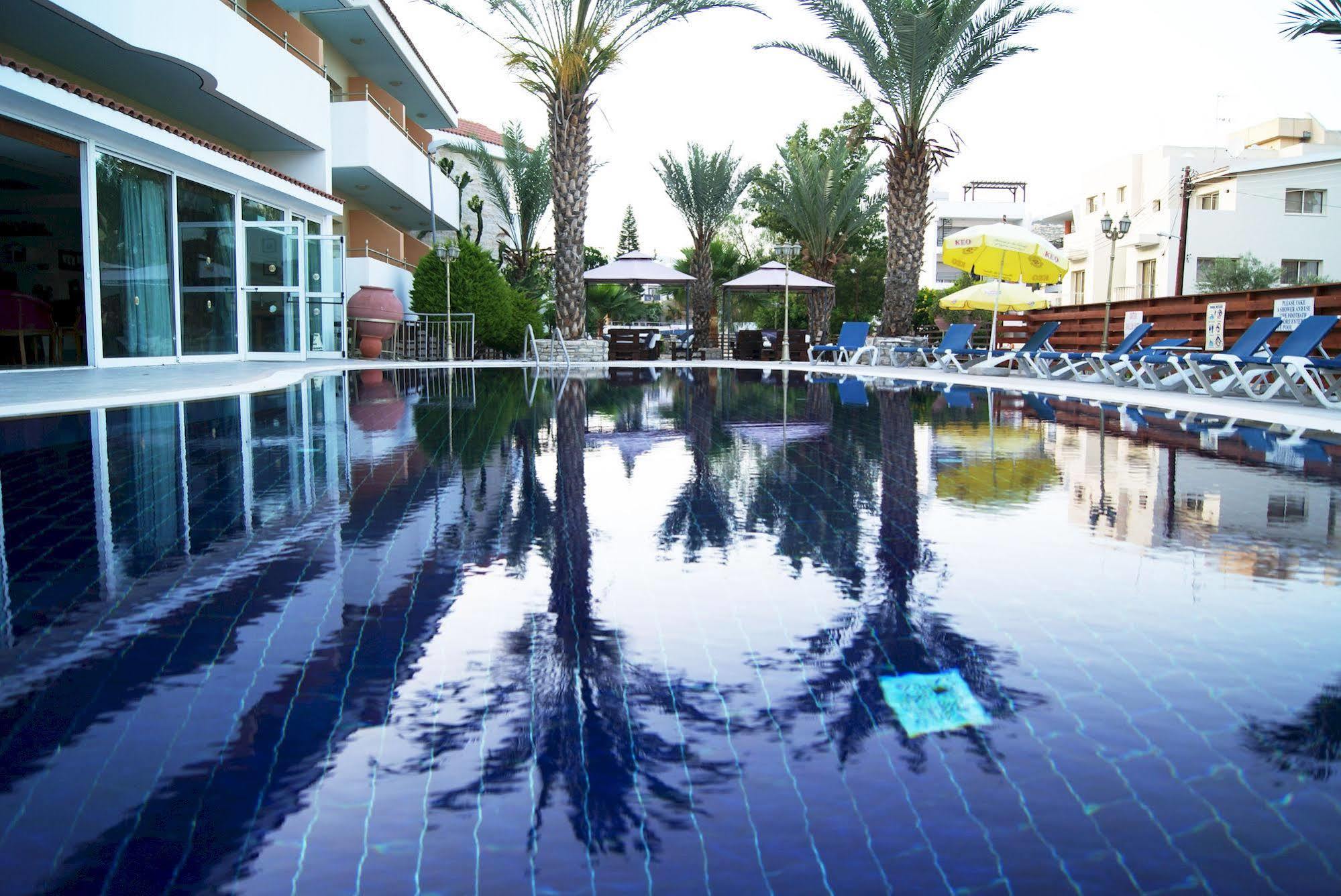 M. Moniatis Hotel Limassol Exterior photo